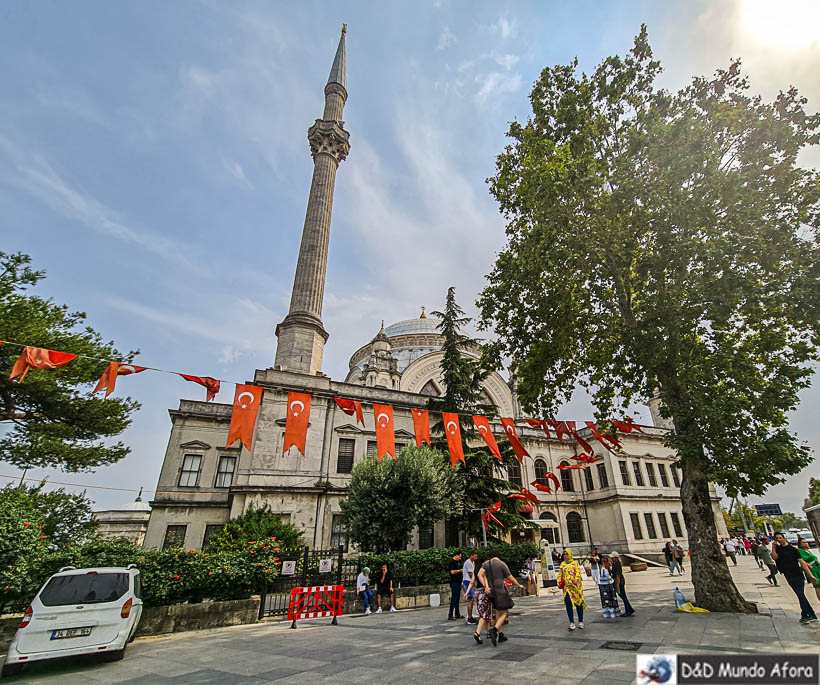 Mesquita de Dolmabahçe - o que fazer em Istambul