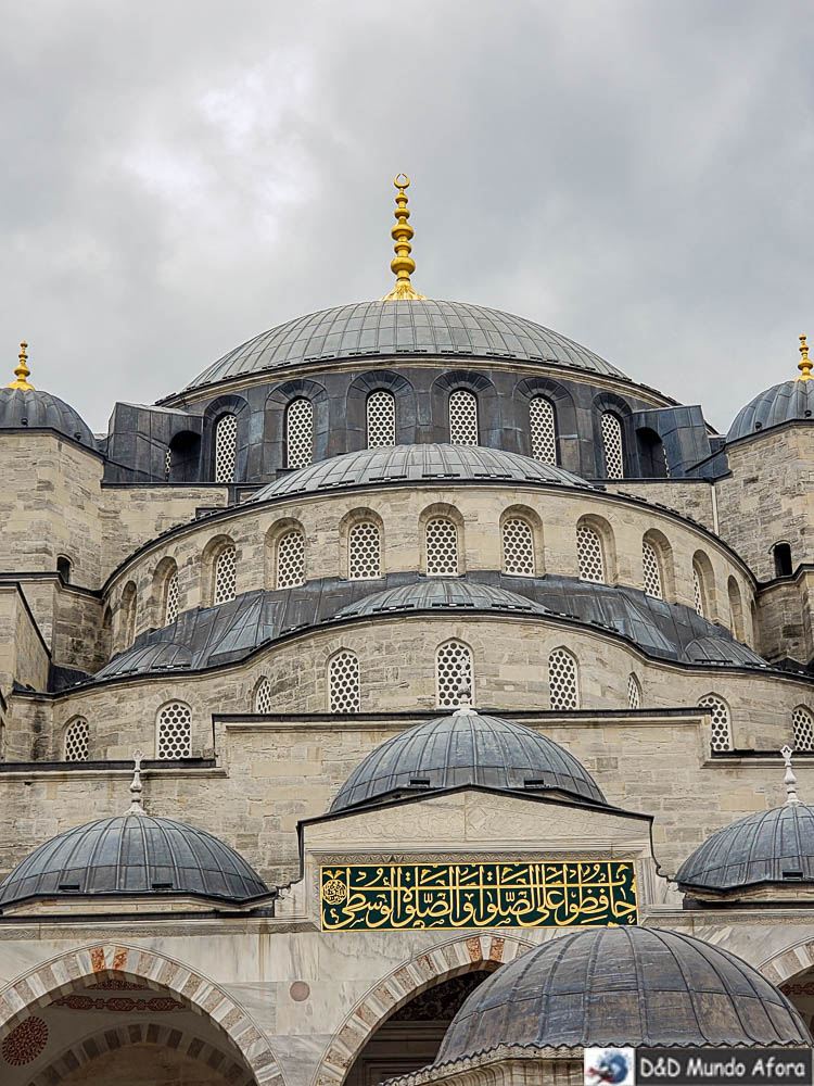 Lado externo da Mesquita Azul