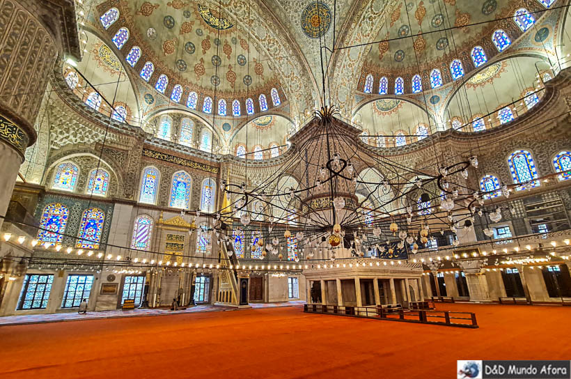 Mihrab e Minbar na Mesquita Azul