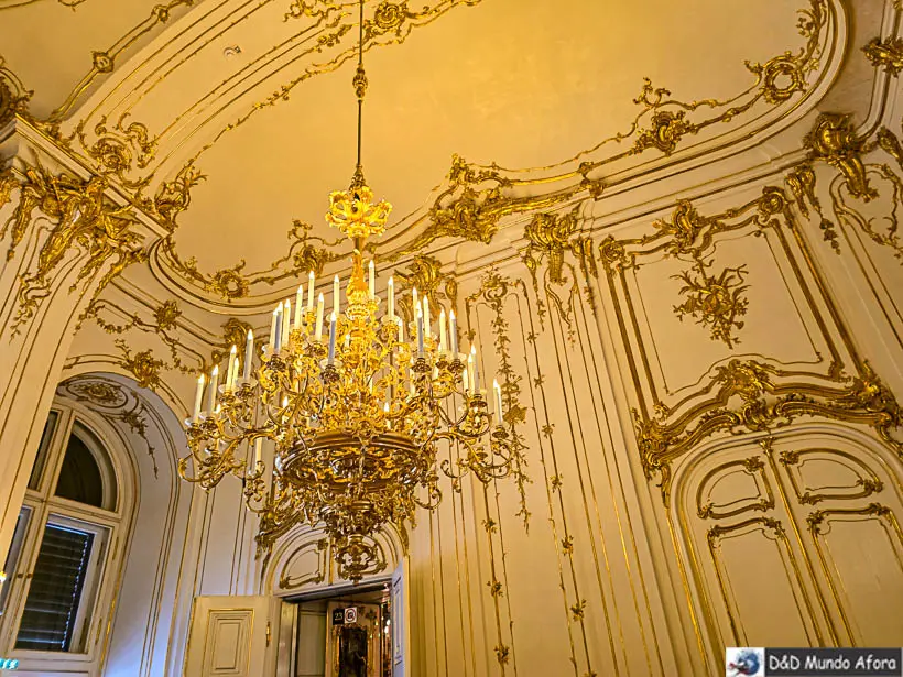 Pequena Galeria